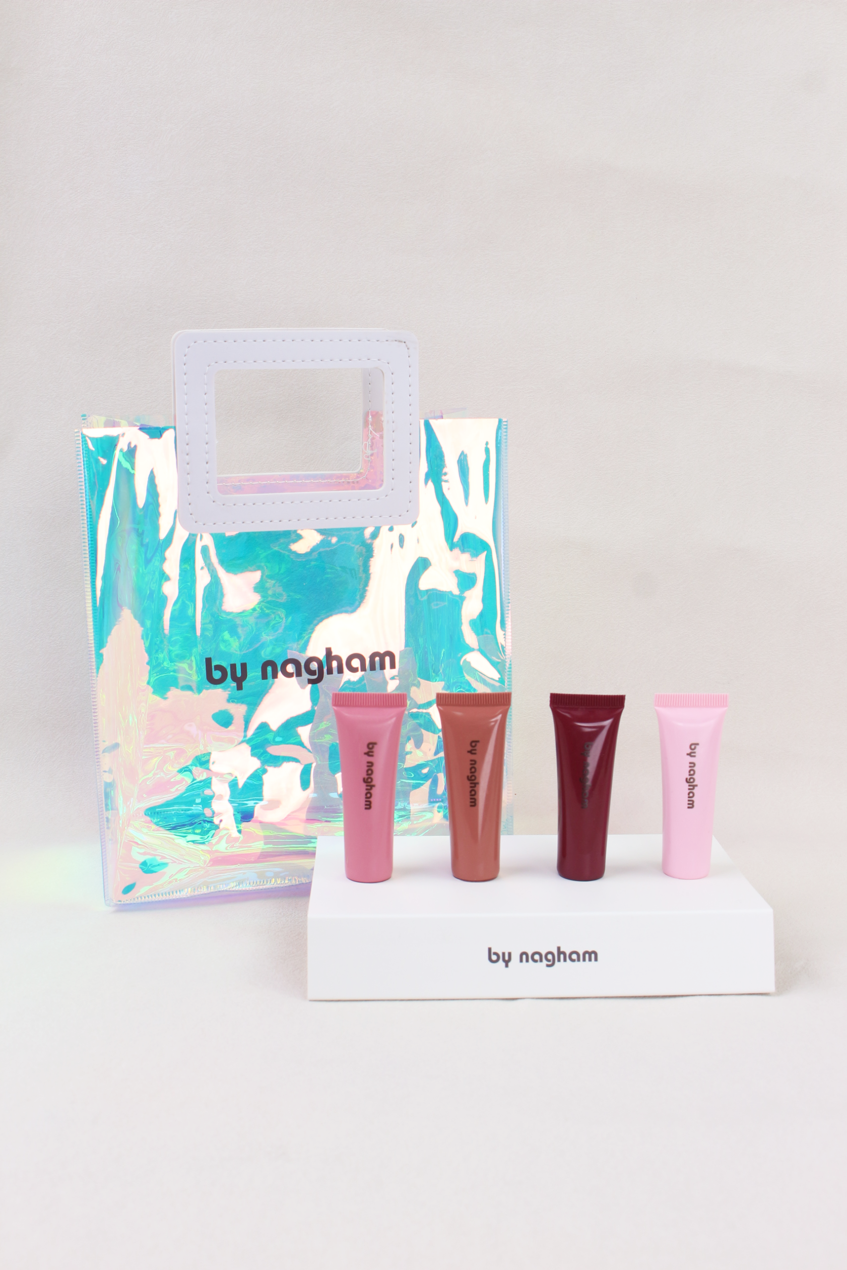4 Lip Gloss Bag